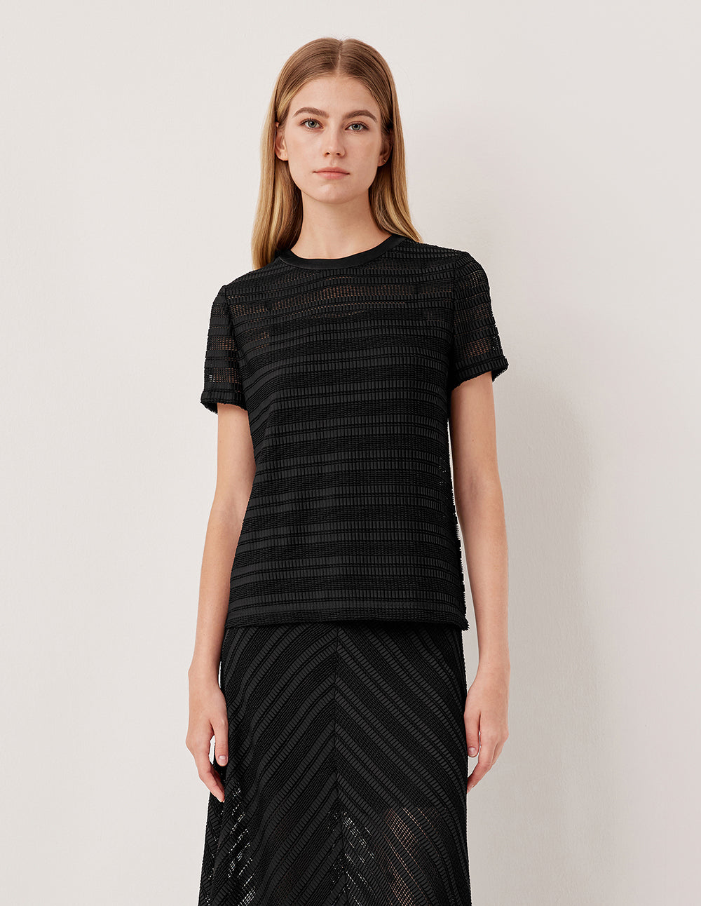 MARYLING Round Neck Short Sleeve Hollow Black Knit Top