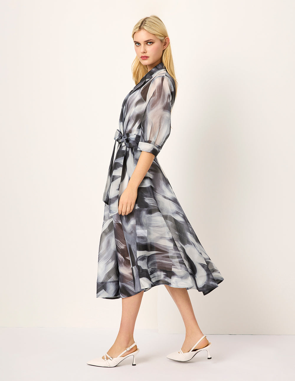 MARYLING Peaked Lapel Short-Sleeve Empire-Waist Artistic Print Midi Wrap Dress